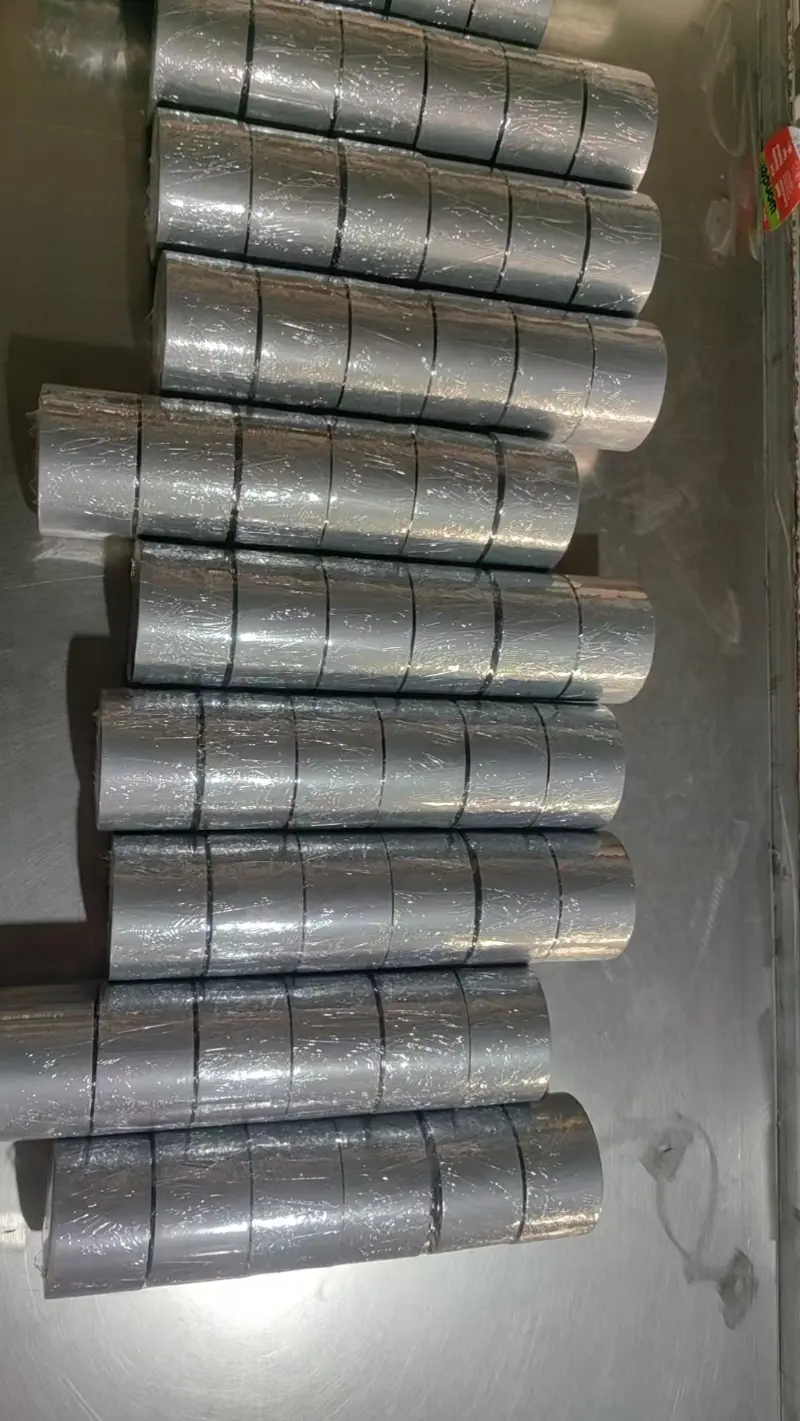 Erinevus veepõhise liimi, õlipõhise liimi ja kuumsulamliimi vahel