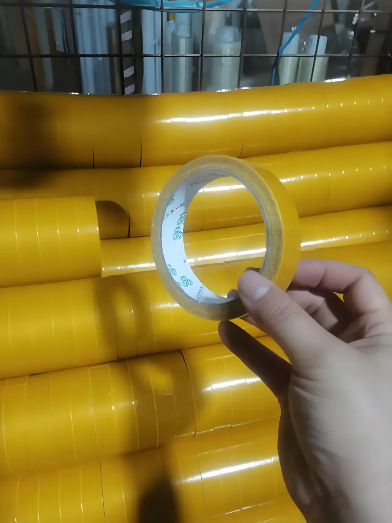 Läbipaistva kahepoolse teibi tüübid